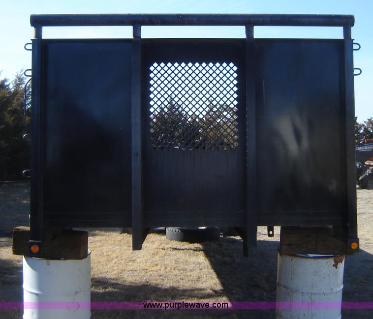 image for item 1100 1996 Morgan 22' HD flatbed