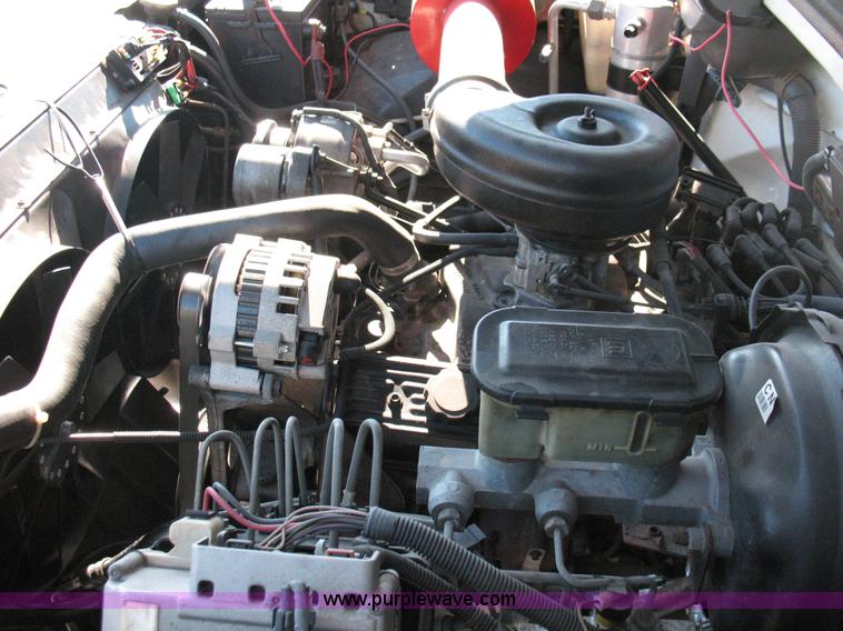 image for item 1700 1993 Chevrolet Blazer Sport SUV