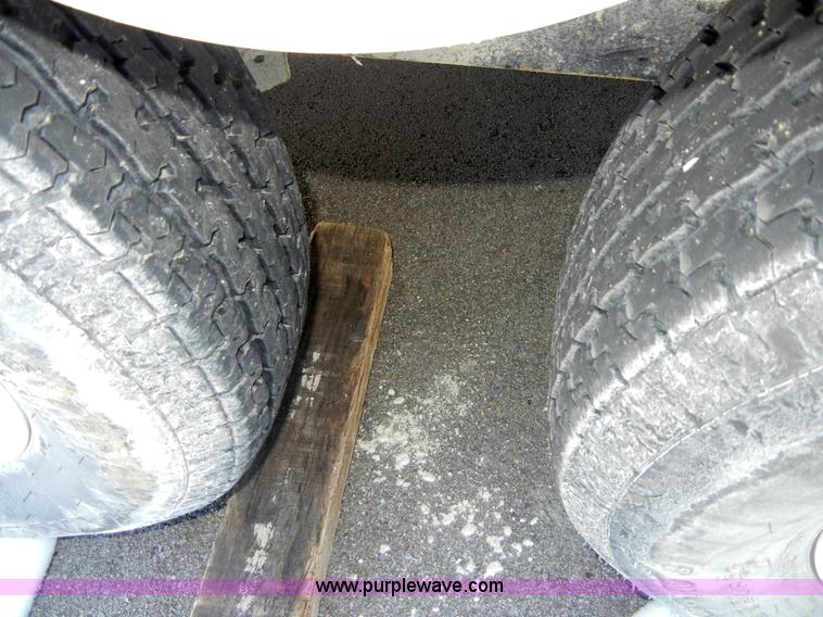 image for item 2144 2008 Doolittle 18' enclosed trailer