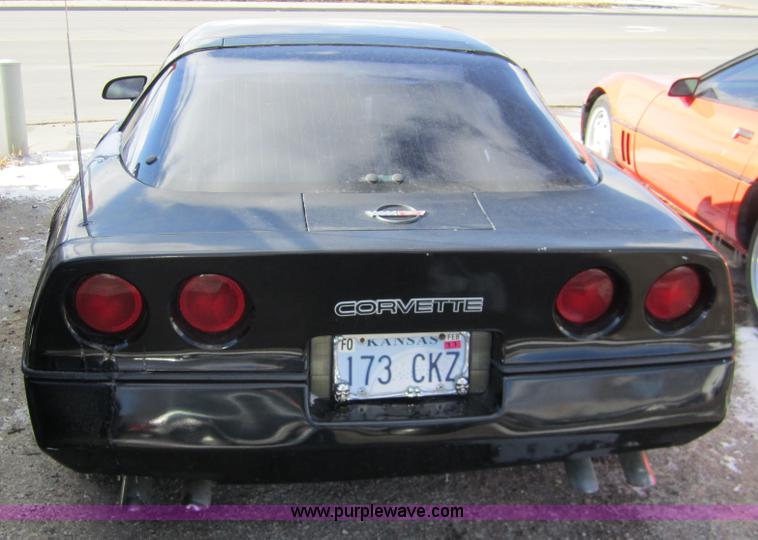 image for item 3308 1984 Chevrolet Corvette