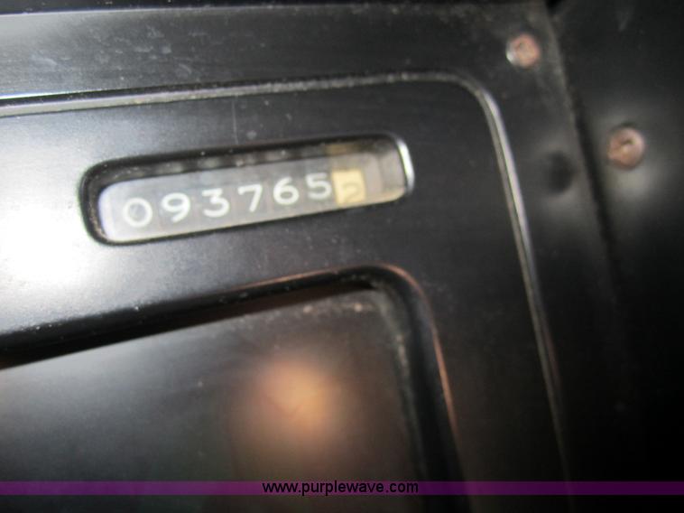 image for item 3308 1984 Chevrolet Corvette