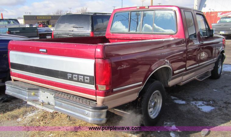 image for item 3311 1995 Ford F150 Eddie Bauer extended cab pickup truck