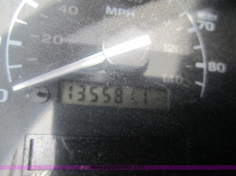 image for item 3311 1995 Ford F150 Eddie Bauer extended cab pickup truck