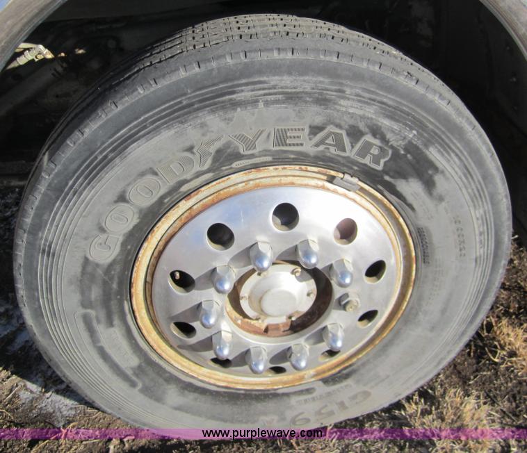 image for item 3313 1983 Ford C8000 pumper firetruck