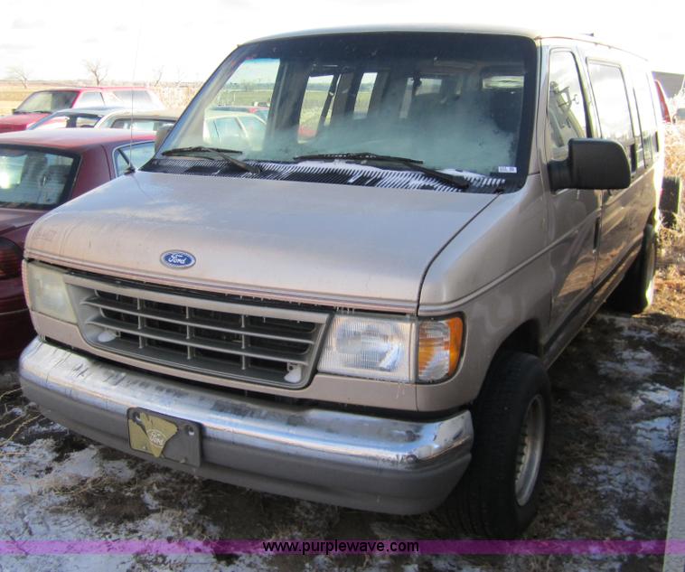 image for item 3314 1994 Ford E150 Econoline cargo van