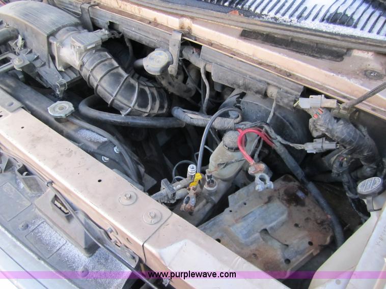 image for item 3314 1994 Ford E150 Econoline cargo van