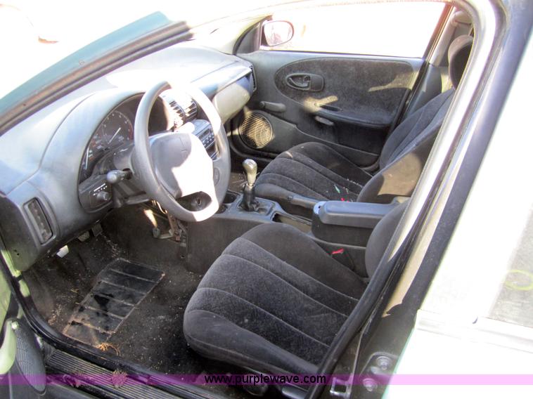 image for item 3316 1997 Saturn SL2