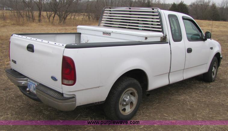 image for item 3587 1997 Ford F150 XL extended cab pickup truck