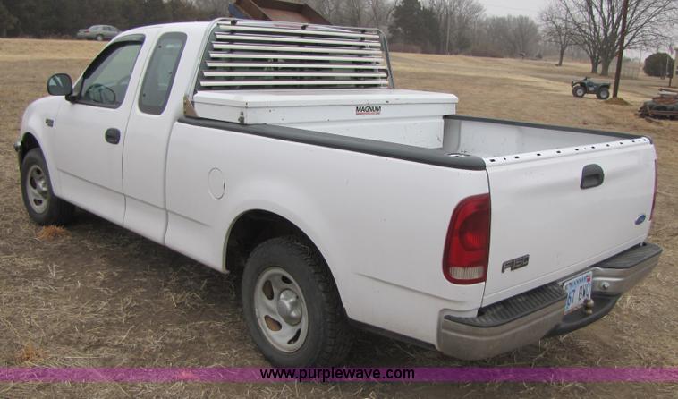 image for item 3587 1997 Ford F150 XL extended cab pickup truck