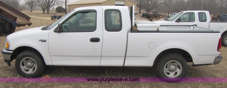 image for item 3587 1997 Ford F150 XL extended cab pickup truck