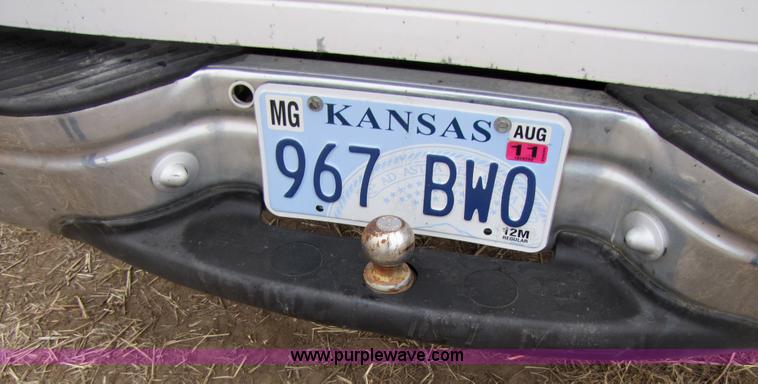 image for item 3587 1997 Ford F150 XL extended cab pickup truck