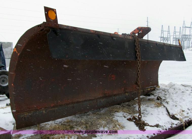 image for item 4007 11' one way snow plow