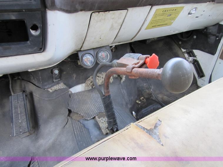 image for item 4348 1981 Chevrolet C70 service truck