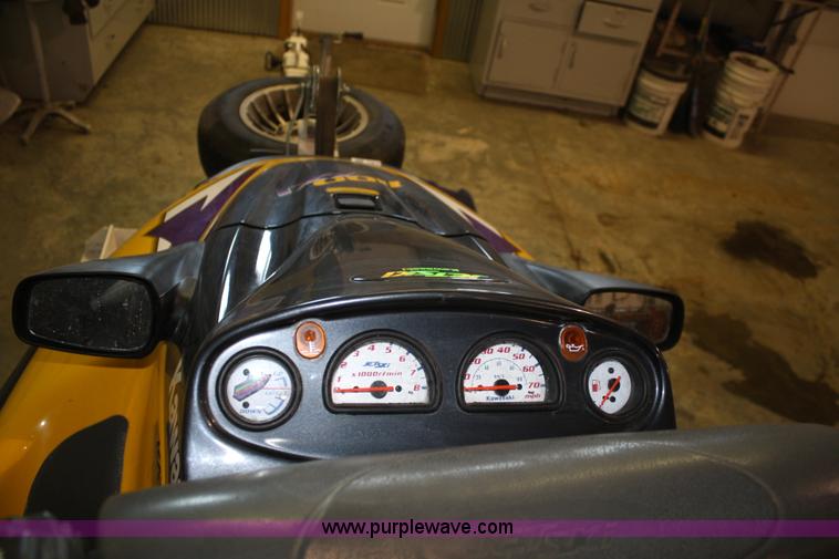 image for item 4787 1998 Kawasaki 1100 ZXi jet ski