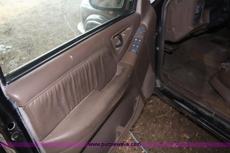 image for item 5023 1995 Chevrolet Blazer SUV