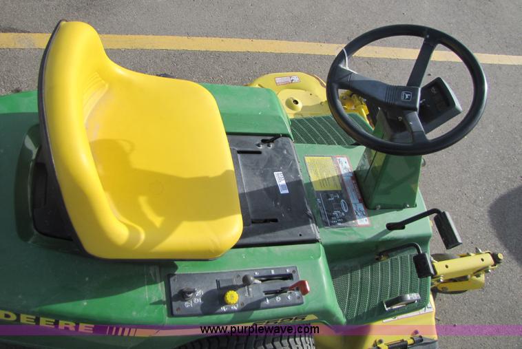 image for item 5153 John Deere F525 riding mower