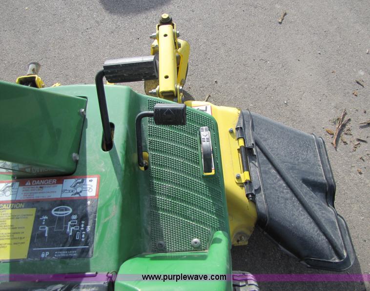 image for item 5153 John Deere F525 riding mower