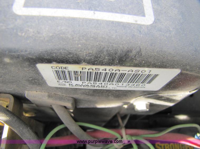 image for item 5153 John Deere F525 riding mower