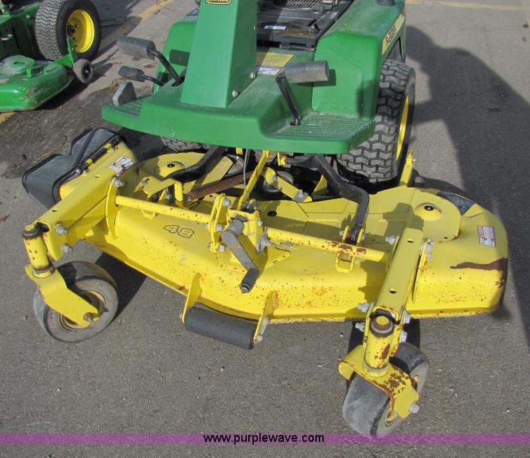 image for item 5153 John Deere F525 riding mower