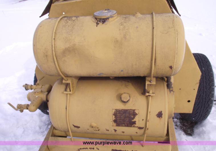 image for item 5364 1976 Ingersoll Rand air compressor