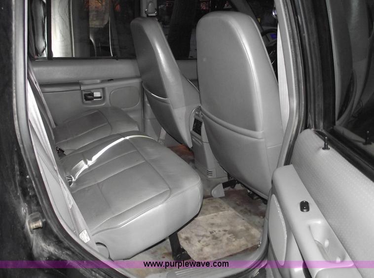 image for item 5370 1997 Ford Explorer XLT SUV