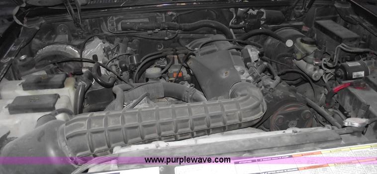 image for item 5370 1997 Ford Explorer XLT SUV