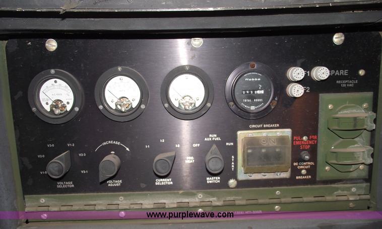 image for item 5538 Military diesel generator