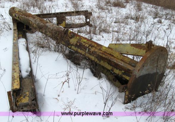 image for item 5578 Stationary shop crane