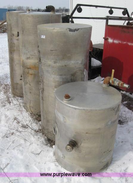 image for item 5580 (4) truck fuel/oil tanks