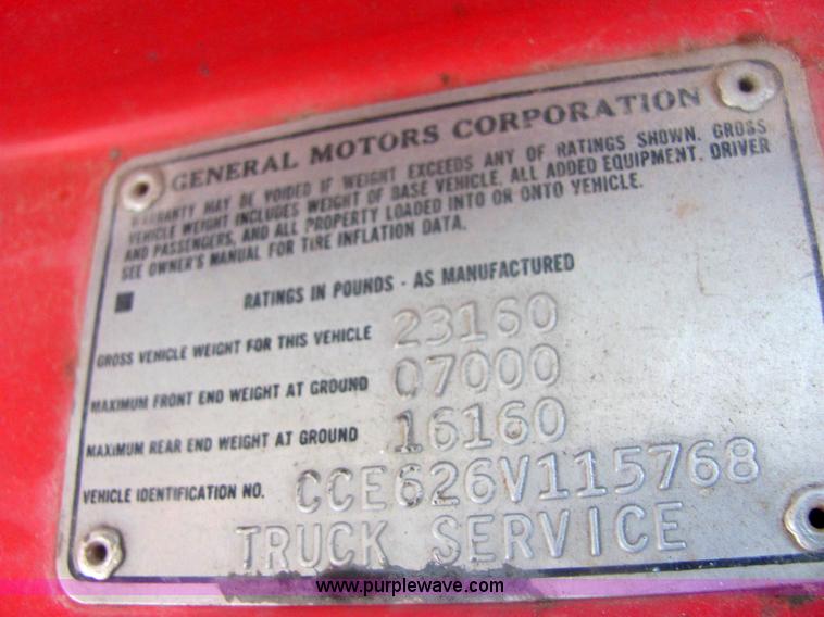 image for item 6831 1976 Chevrolet C60 dump truck