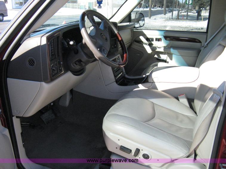 image for item 8179 2006 Cadillac Escalade ESV SUV