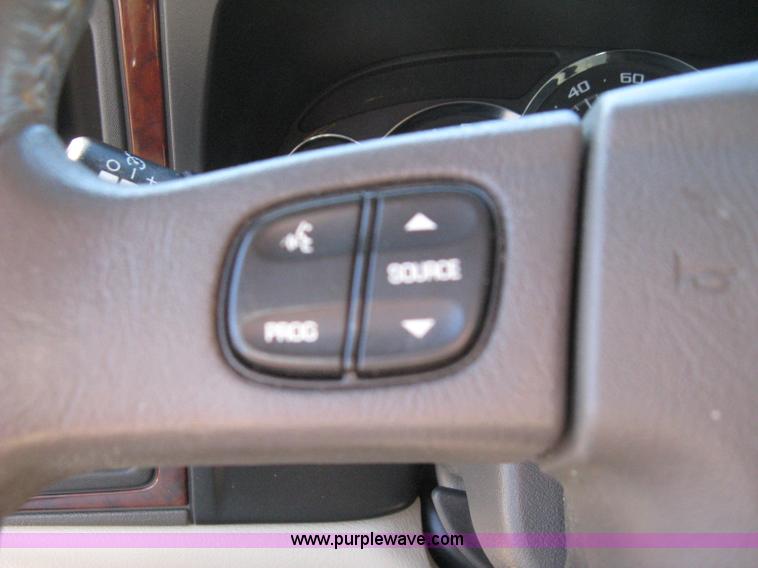 image for item 8179 2006 Cadillac Escalade ESV SUV