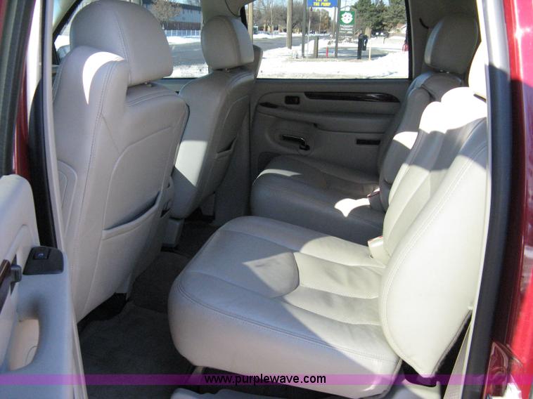 image for item 8179 2006 Cadillac Escalade ESV SUV