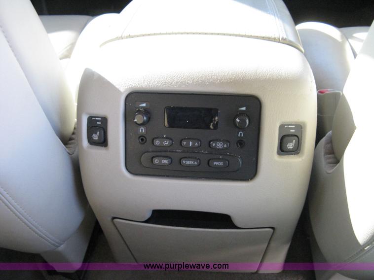 image for item 8179 2006 Cadillac Escalade ESV SUV