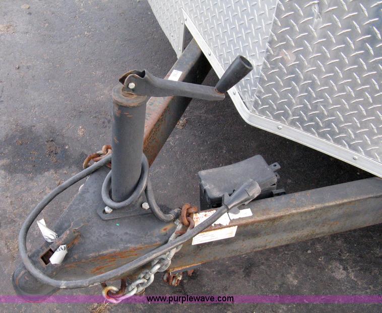 image for item 8186 2006 Cargo Mate cargo trailer