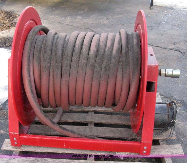 image for item 8188 Reelcraft 400000 hose reel