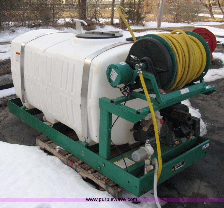 image for item 8190 2005 Lesco Commercial Plus slide-in spray unit