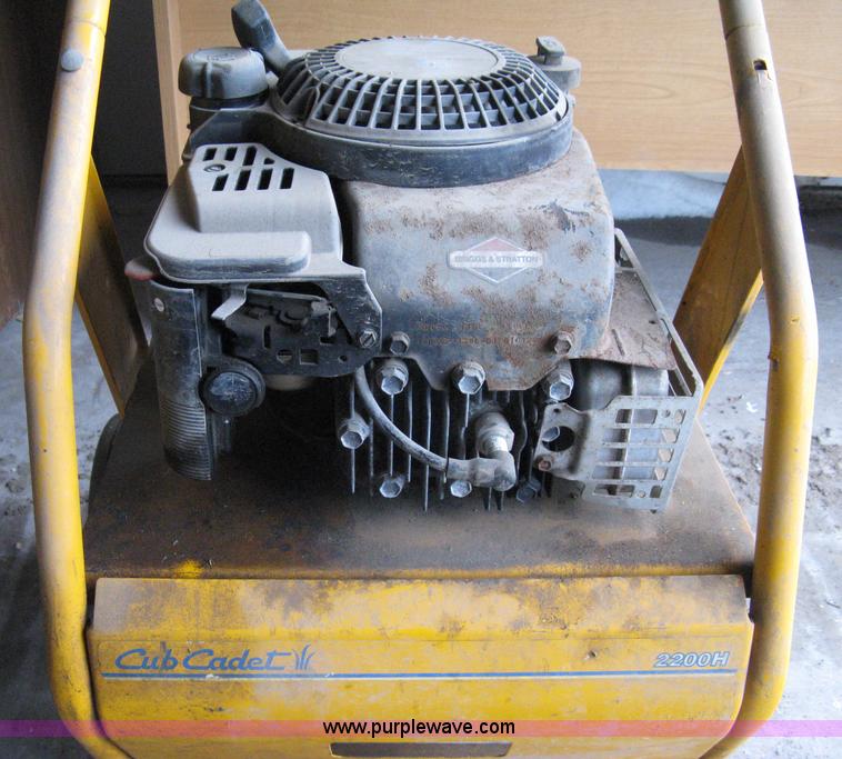 image for item 8193 Cub Cadet 2200H pressure washer