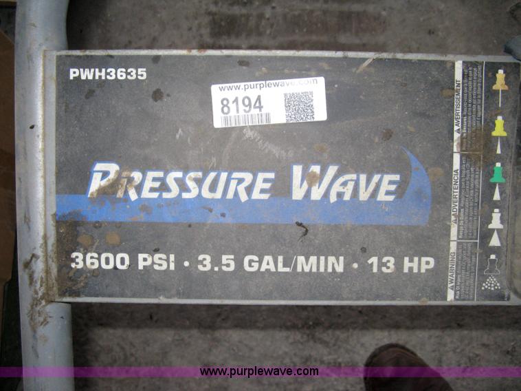 image for item 8194 Pressure Wave PWH3635 pressure washer