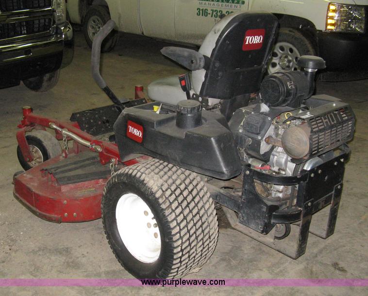 image for item 8199 Toro ZTR 74292 mower