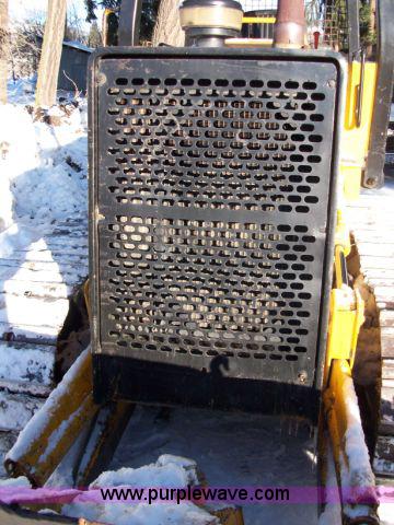 image for item 1000 1989 John Deere 550G dozer