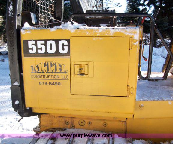image for item 1000 1989 John Deere 550G dozer