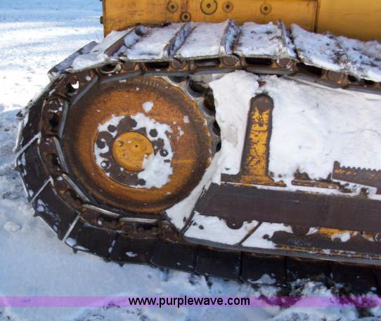 image for item 1000 1989 John Deere 550G dozer