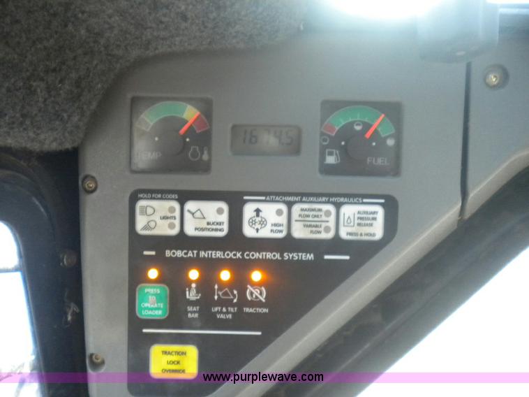 image for item 1337 2002 Bobcat S185 skid steer