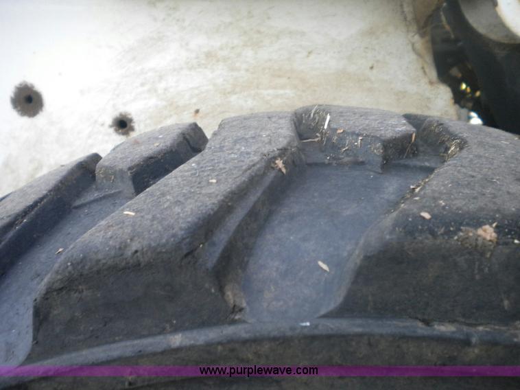 image for item 1337 2002 Bobcat S185 skid steer