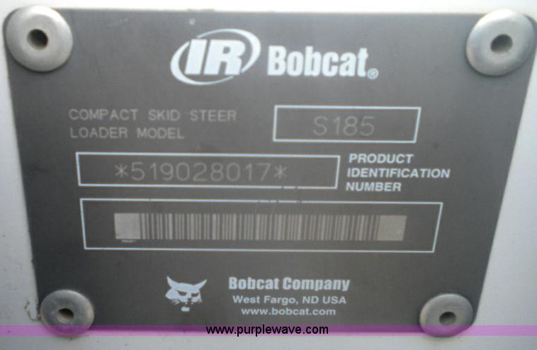 image for item 1337 2002 Bobcat S185 skid steer