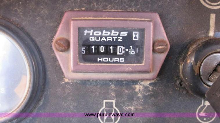 image for item 1339 1999 Case 650G dozer