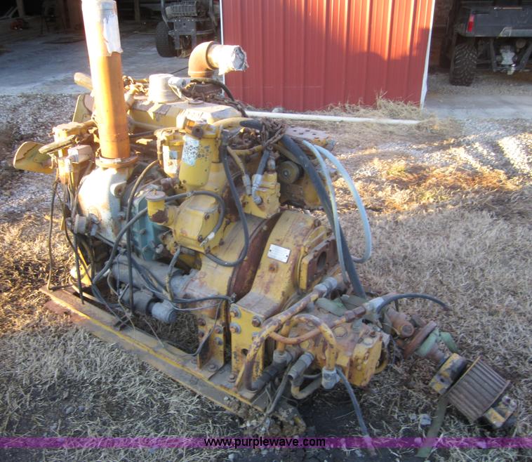 image for item 3126 471 Detroit Diesel engine with hydraulic pump