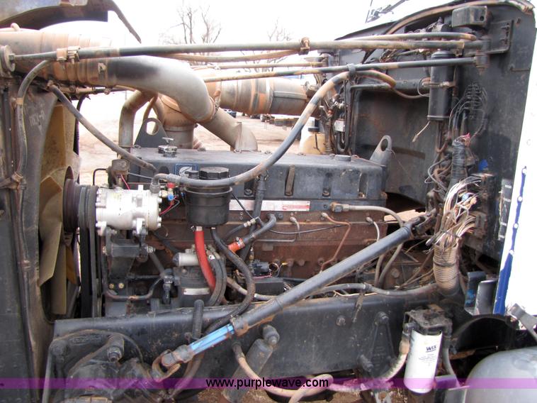 image for item 3576 1992 Peterbilt 378 dump truck