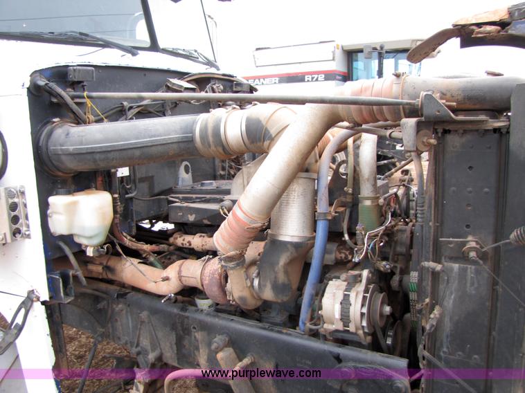 image for item 3576 1992 Peterbilt 378 dump truck